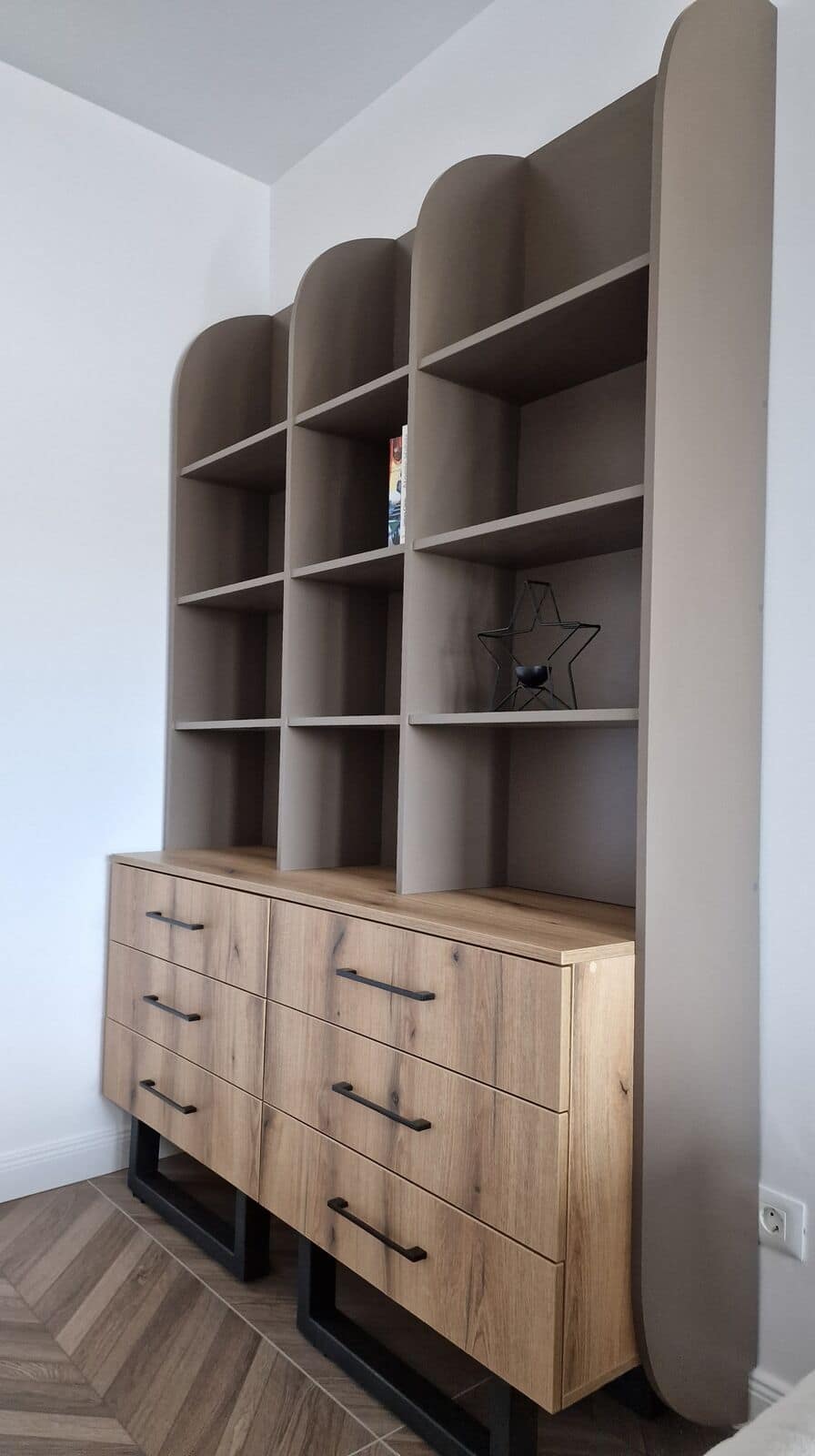 Bibliotecă
