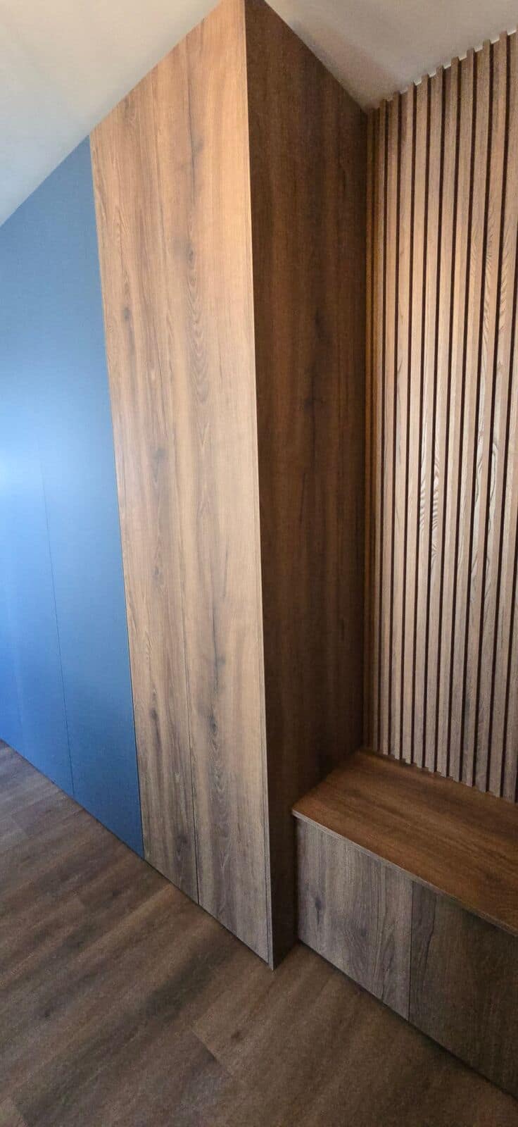 Hol — Apartament în Nependorf