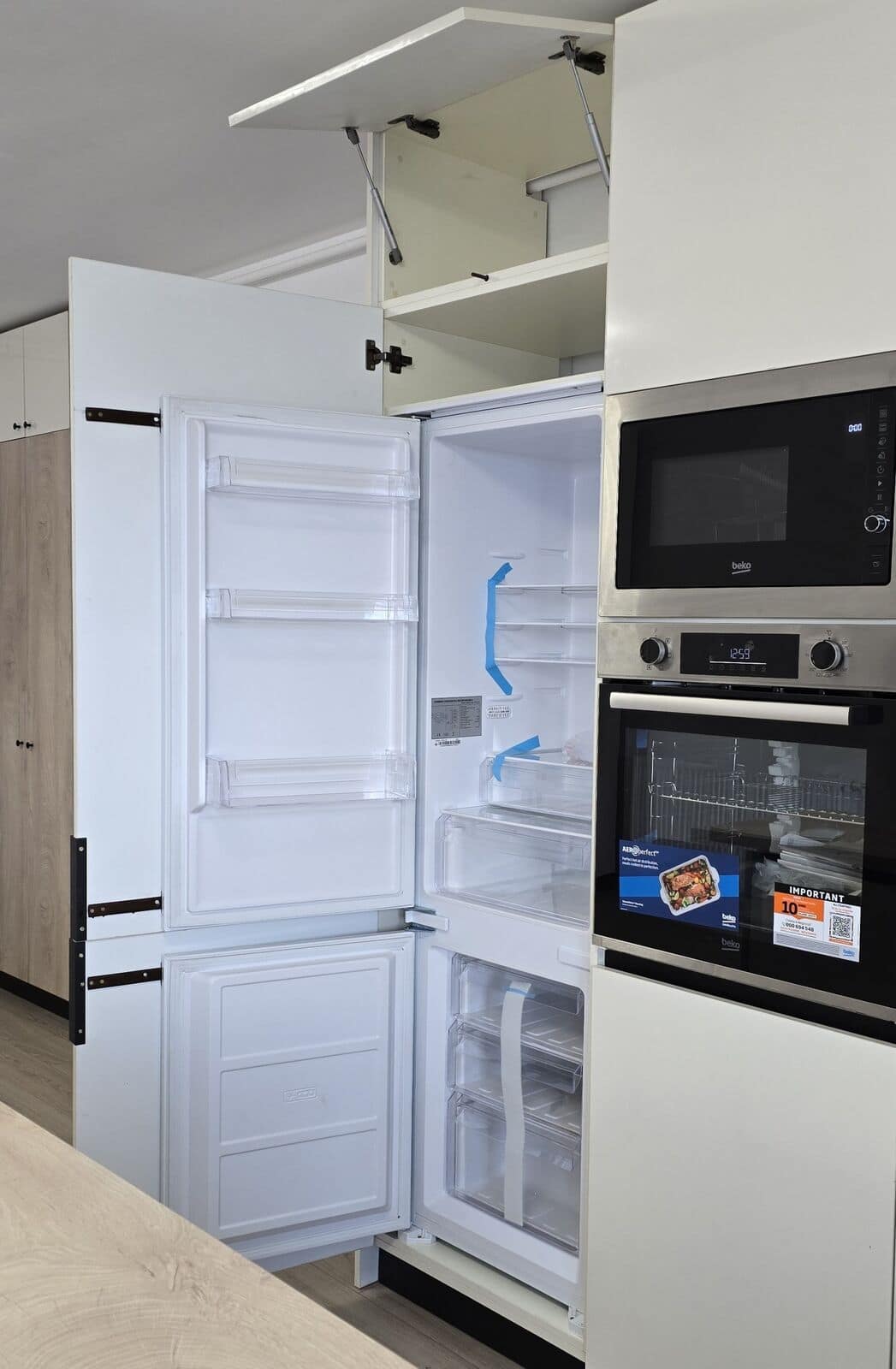 Bucătărie — Apartament cu accente aurii