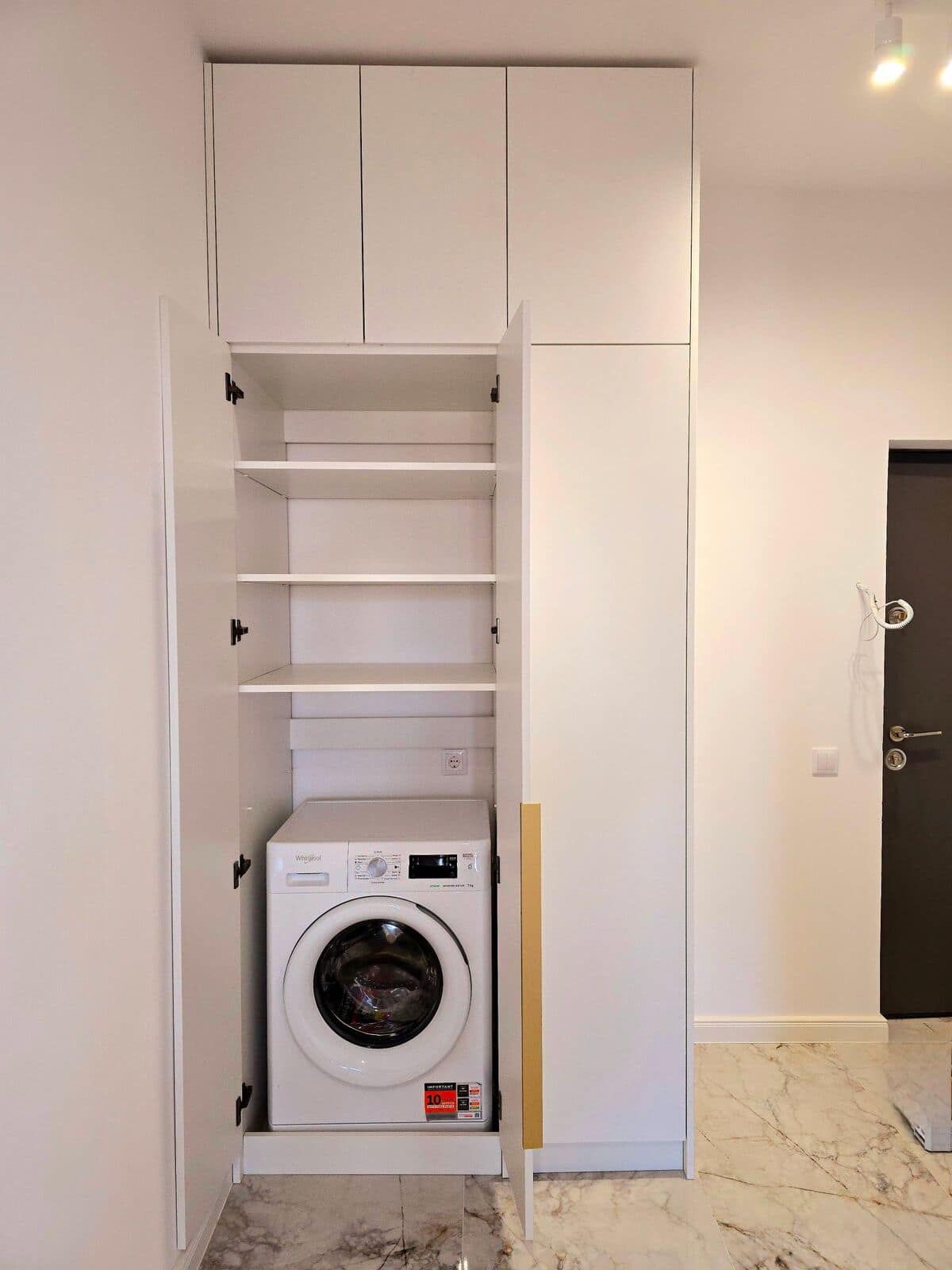 Spălătorie — Apartament „cozy” în Șelimbăr