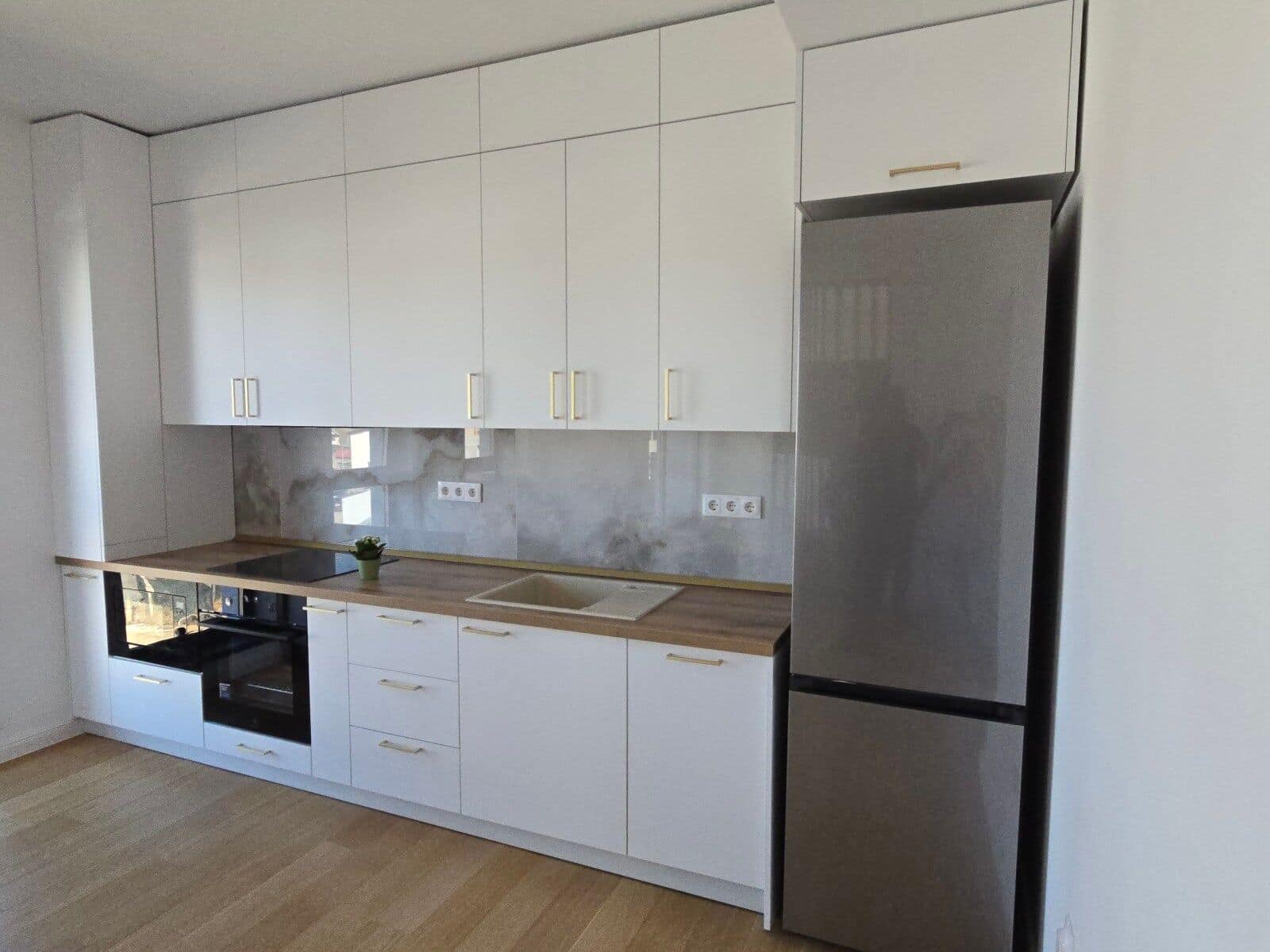 Bucătărie și insulă — Apartament „cozy” în Șelimbăr